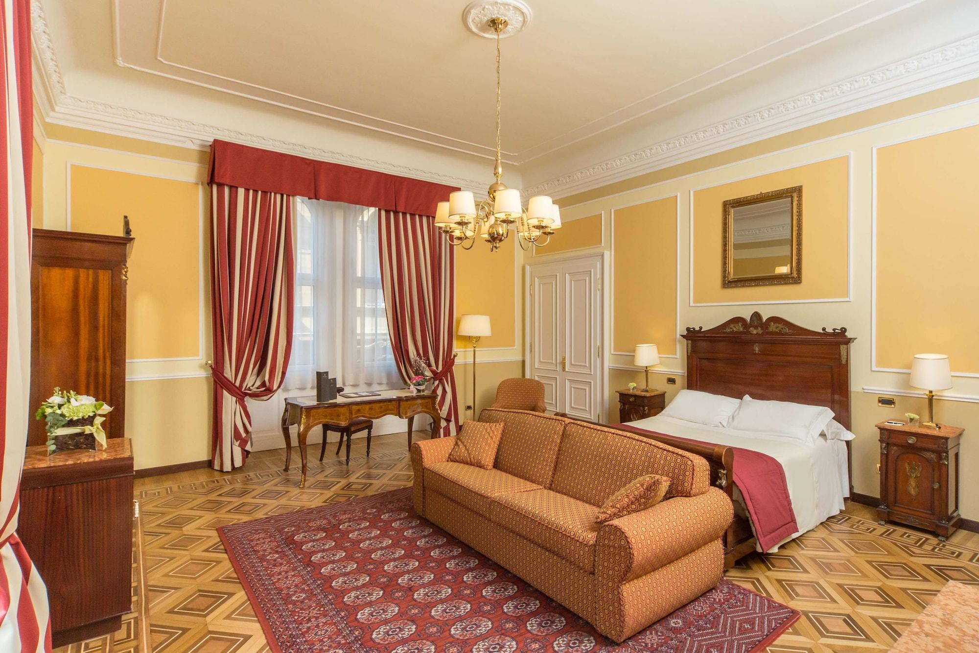Hotel Bristol Palace Genoa Exterior photo